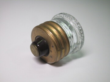 Rear view of fuse.