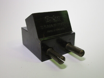 Plug side of the adaptor.